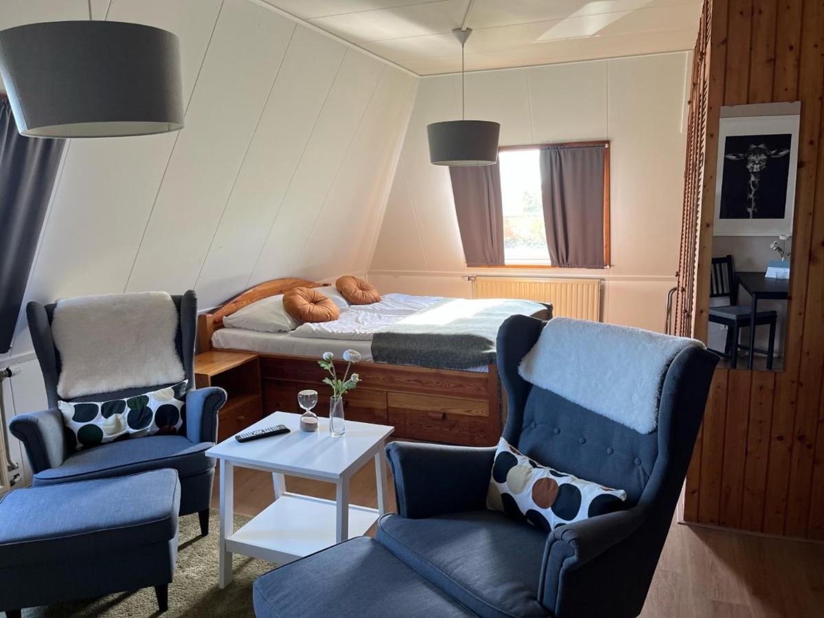Hotel De Oude Molen フロースベーク エクステリア 写真